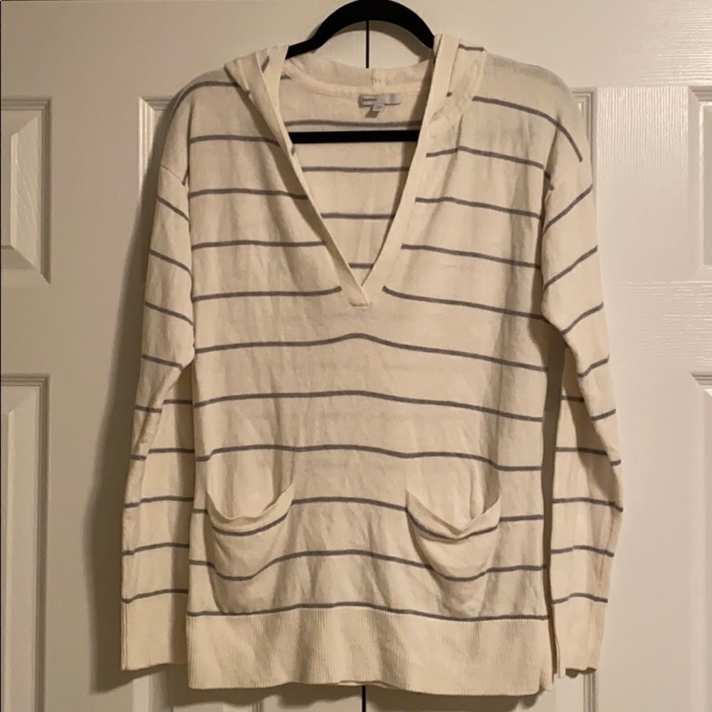 Gap Body Ivory & Grey Striped V Neck Hooded Pullover Sweater Size Large
